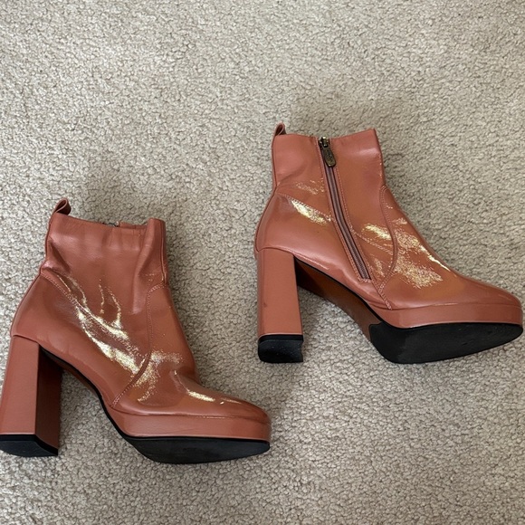 Tervolina Booties size 6 - Picture 1 of 10